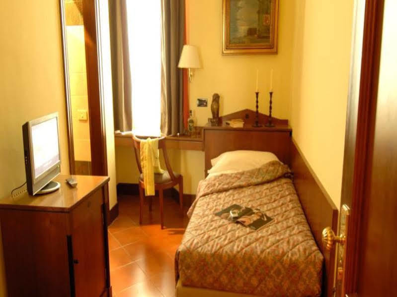 Hotel Malaspina フィレンツェ エクステリア 写真